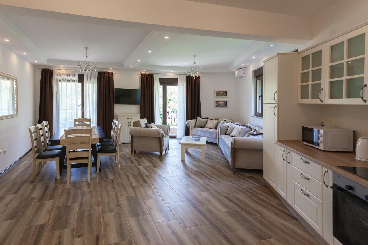 Rosmarino Apartment สเวติ สเตฟาน ภายนอก รูปภาพ